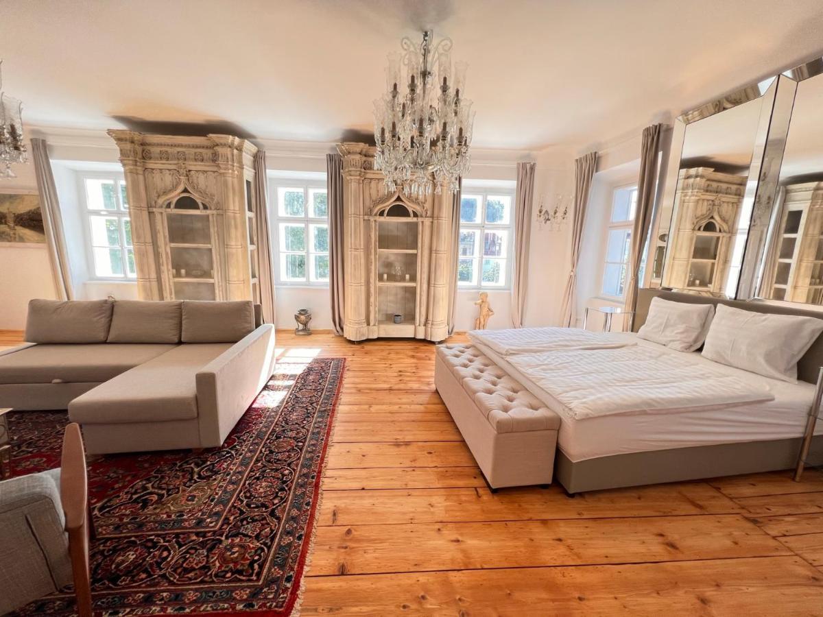 Ab Ljubljana - Breg Apartments Екстер'єр фото